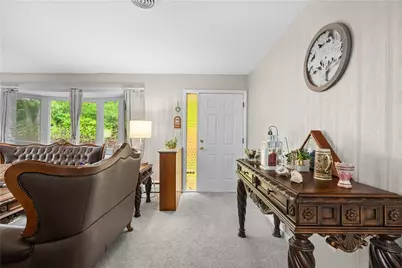 5547 Roosevelt Street, Whitehall Township, PA 18052 - Photo 11