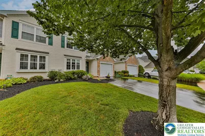 300 Park Ridge Drive, Easton, PA 18040 - Photo 3