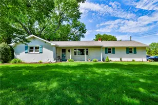 5380 Colony Dr, East Allen Township, PA 18017 - Photo 5