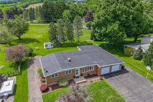 579 Cherry Rd, Lehigh Township, PA 18067 - Photo 5