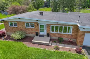 579 Cherry Rd, Lehigh Township, PA 18067 - Photo 9