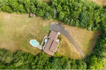 5796 Beverly Hills Road, Upper Saucon Township, PA 18036 - Photo 3