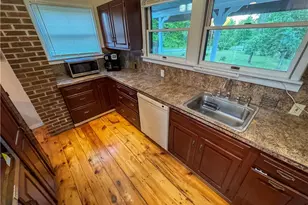 615 Twin Flower Cir, Towamensing Twp, PA 18058 - Photo 7