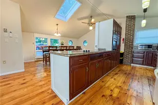 615 Twin Flower Cir, Towamensing Twp, PA 18058 - Photo 5