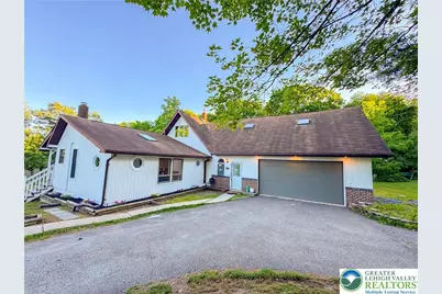 615 Twin Flower Circle, Towamensing Twp, PA 18058 - Photo 1