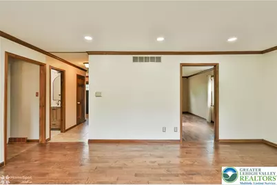 4074 Old Sentry Road, South Whitehall Township, PA 18104 - Photo 15
