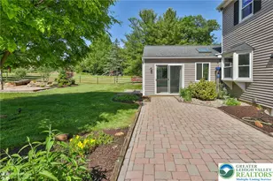 4074 Old Sentry Rd, South Whitehall Township, PA 18104 - Photo 9
