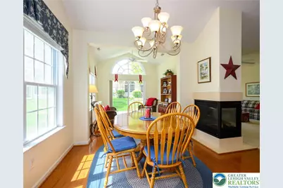 6515 Betsy Ross Circle, Bethlehem City, PA 18017 - Photo 9