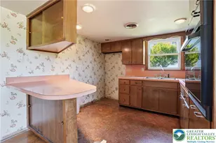 2224 Sunset Ln, Fountain Hill Boro, PA 18015 - Photo 15