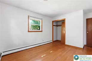 2224 Sunset Ln, Fountain Hill Boro, PA 18015 - Photo 17