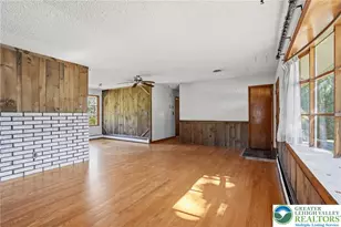 2224 Sunset Ln, Fountain Hill Boro, PA 18015 - Photo 11