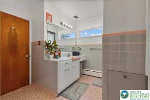 30 N 37th St, South Whitehall Township, PA 18104 - Photo 23