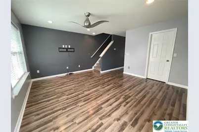 304 Central Park Avenue, Bethlehem City, PA 18018 - Photo 3