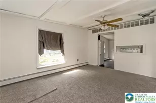 310 W Patterson St, Lansford, PA 18232 - Photo 9
