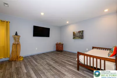 7542 Clayton Avenue, Coopersburg Boro, PA 18036 - Photo 29