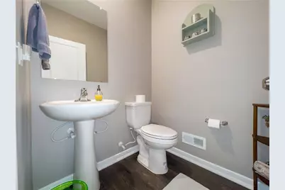 7542 Clayton Avenue, Coopersburg Boro, PA 18036 - Photo 13
