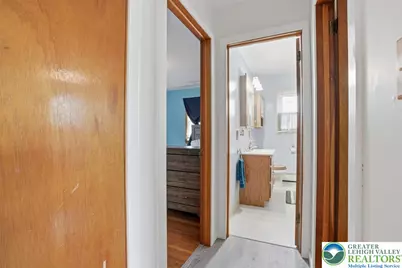 939 E Lynnwood Street, Salisbury Township, PA 18103 - Photo 23