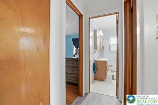 939 E Lynnwood St, Salisbury Township, PA 18103 - Photo 23