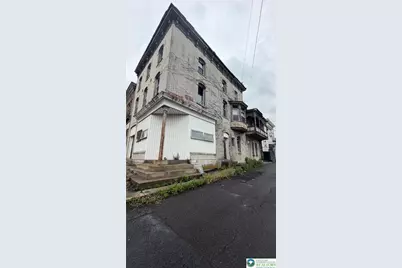 121 E Centre Street E, Shenandoah, PA 17976 - Photo 1
