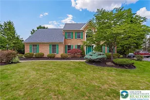 1050 Treeline Dr, Lower Macungie Township, PA 18103 - Photo 3