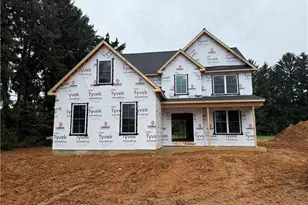 1551 Kelchner Rd, Bethlehem City, PA 18018 - Photo 3