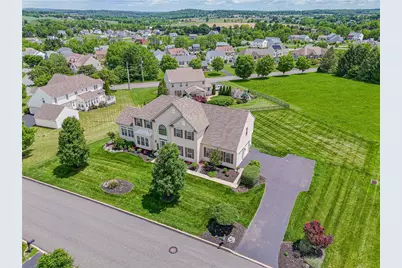 65 Joy Circle, Washington Twp, PA 19504 - Photo 3