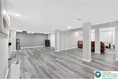 403 Corey Court, Upper Nazareth Twp, PA 18064 - Photo 49