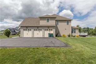 403 Corey Ct, Upper Nazareth Twp, PA 18064 - Photo 13