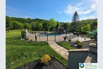 3805 Buck Hill Circle, Lowhill Township, PA 18078 - Photo 5
