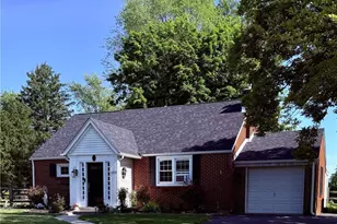 1275 W Macada Rd, Bethlehem City, PA 18017 - Photo 7