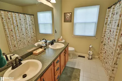 4826 Somerset Lane, Lower Macungie Township, PA 18062 - Photo 39