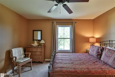 4826 Somerset Lane, Lower Macungie Township, PA 18062 - Photo 35
