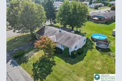 1077 Oakhurst Drive, Slatington Boro, PA 18080 - Photo 13