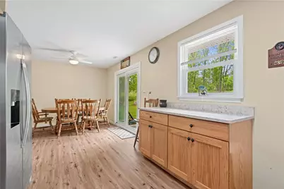 1040 Riverview Drive, Lehigh Township, PA 18088 - Photo 13