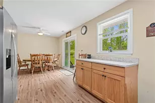 1040 Riverview Dr, Lehigh Township, PA 18088 - Photo 13