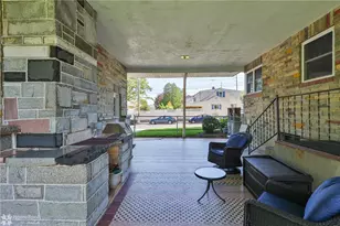 1205 Pennsylvania Ave, Emmaus Boro, PA 18049 - Photo 11