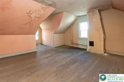 235 W Nesquehoning Street, Easton, PA 18042 - Photo 17