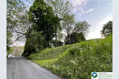 5361 Hillside Avenue, Whitehall Township, PA 18052 - Photo 5