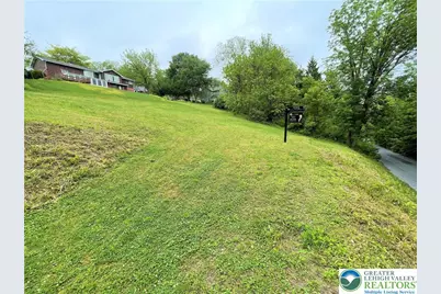 5361 Hillside Avenue, Whitehall Township, PA 18052 - Photo 11