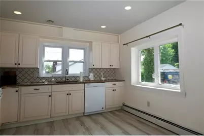 172 Harrison Street, Emmaus Boro, PA 18049 - Photo 5