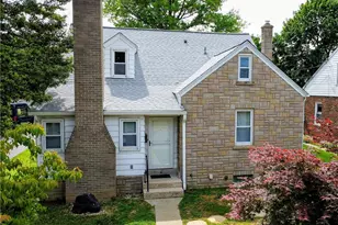 172 Harrison St, Emmaus Boro, PA 18049 - Photo 1