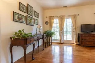 122 Founders Ct, Bethlehem Township, PA 18020 - Photo 13