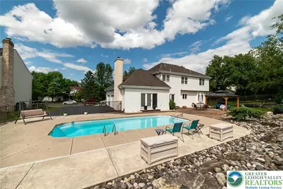 5526 Holiday Drive, Upper Macungie Township, PA 18104 - Photo 5