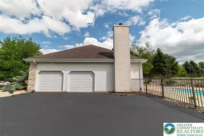 5526 Holiday Drive, Upper Macungie Township, PA 18104 - Photo 3