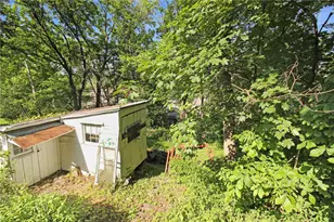 3252 Quarry St, Whitehall Township, PA 18052 - Photo 17