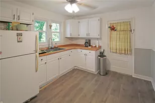 3252 Quarry St, Whitehall Township, PA 18052 - Photo 9