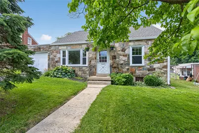 23 Harrison St, Emmaus Boro, PA 18049 - Photo 3