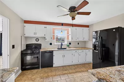23 Harrison St, Emmaus Boro, PA 18049 - Photo 7