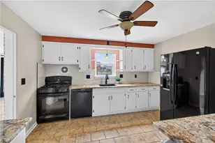 23 Harrison St, Emmaus Boro, PA 18049 - Photo 7