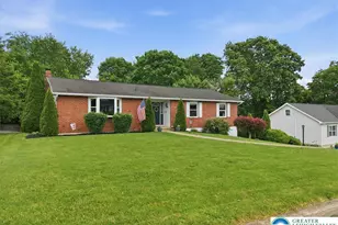 9 Stonecroft Dr, Easton, PA 18045 - Photo 3